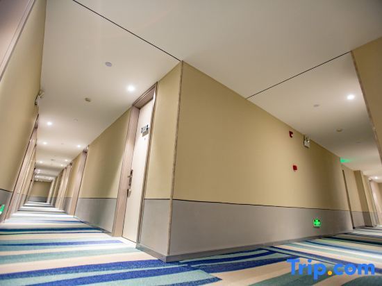 Фуян: Home Inn Selected (Fuyang Linyi Mall)