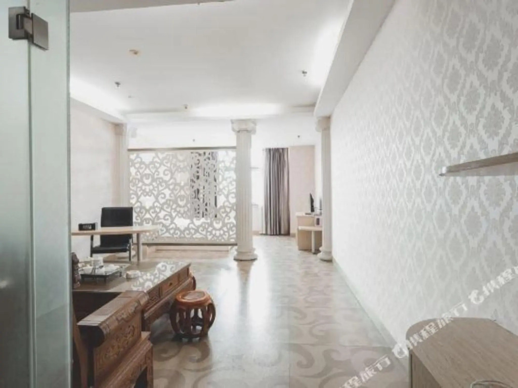 Лунъянь: Longyan Hongchang Hotel