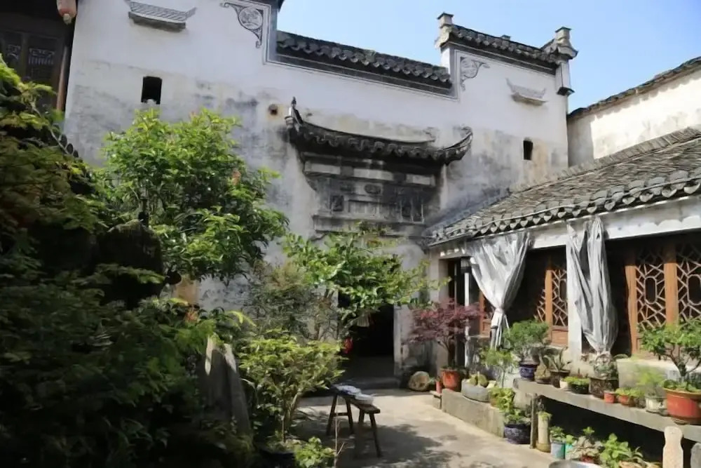 Хуаншань: Bishan Zhoujiayuan Farmhouse