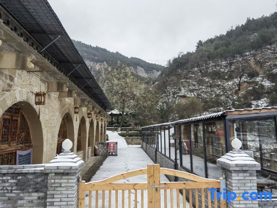 Яньань: Baota Yaoyuan Hostel