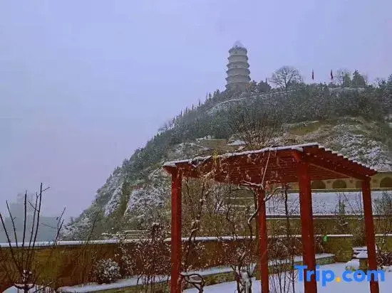 Яньань: Baota Yaoyuan Hostel