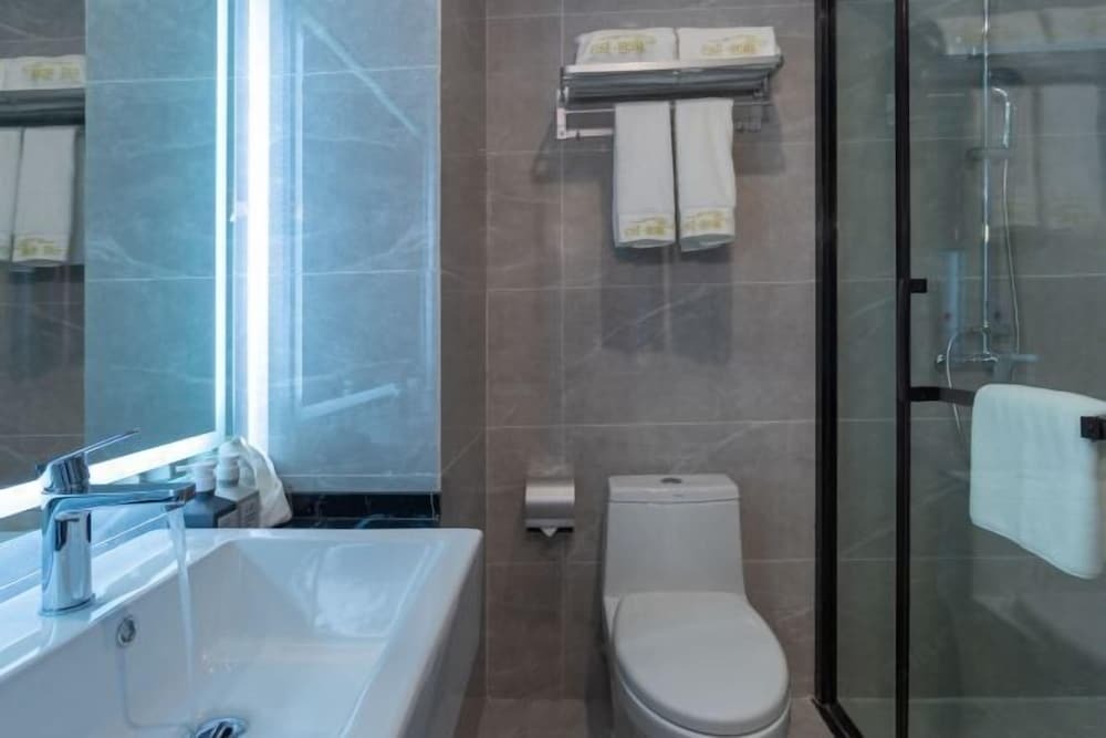 Джин-Чжоу: Chonpines Hotel Yuncheng Xilin