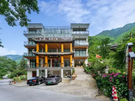 Хуаншань: Niehong Shanju Hotel