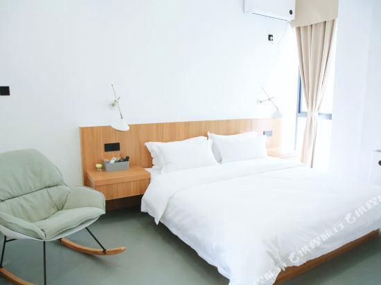Бэйхай: Home Hostel