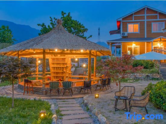 Дэян: Mengli Hostel (Mianzhu Qianbaidu)
