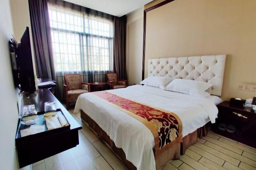 Юнчжоу: Dong'an Julong Hotel