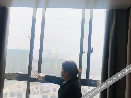 Лоуди: Xinhua Chanoyang Hotel