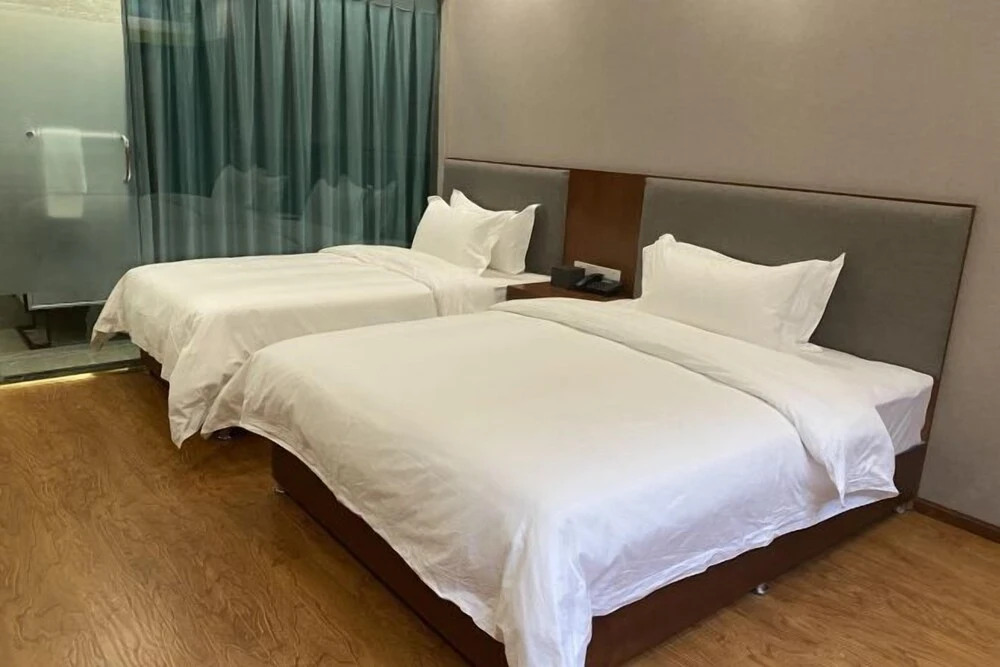 Фэньи: Fuhemei Hotel