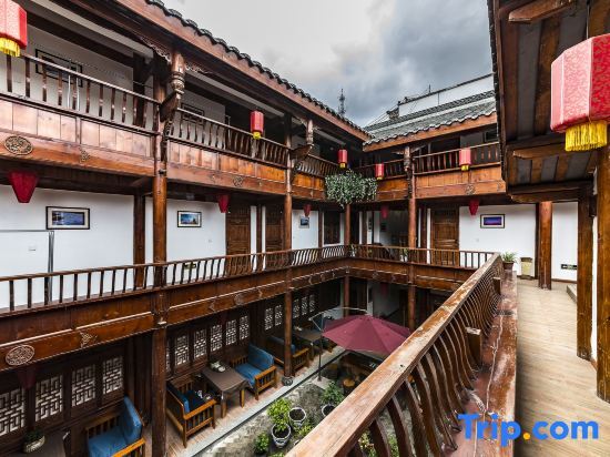 Сунпань: Songpan Guchen Inn