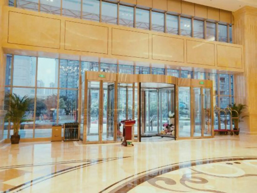 Чунцин: Tongnan Konglead Hotel