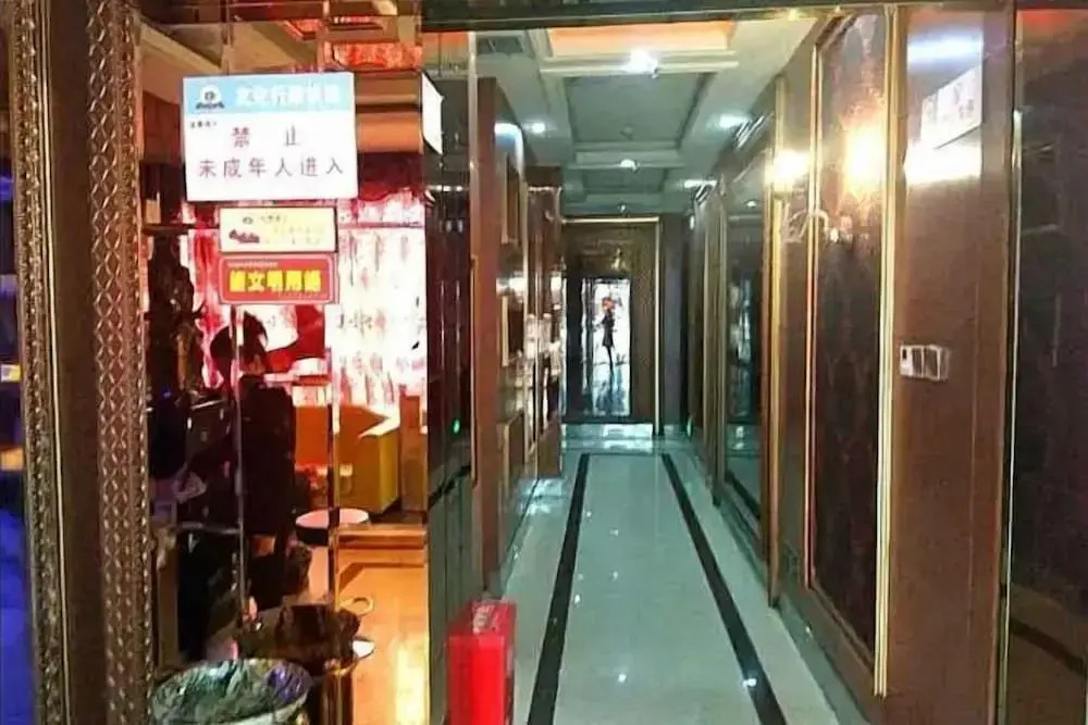 Вэйнань: Haqi Light Hotel (Weinan Shaoguan Jewelry City)
