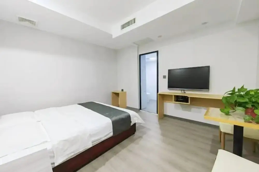 Вэйнань: Haqi Light Hotel (Weinan Shaoguan Jewelry City)