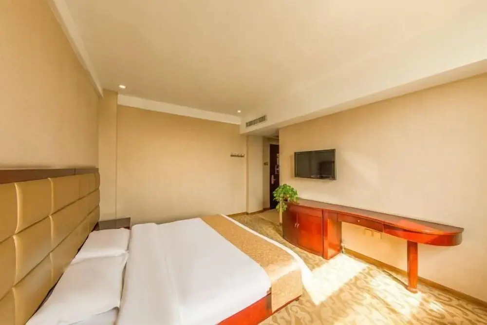 Вэйнань: Haqi Light Hotel (Weinan Shaoguan Jewelry City)