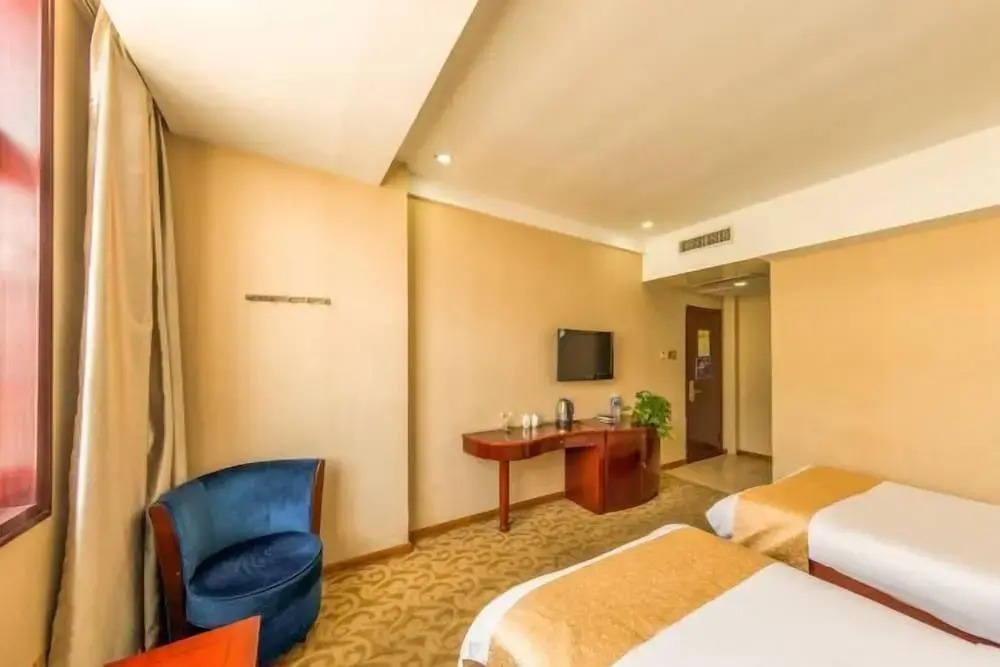 Вэйнань: Haqi Light Hotel (Weinan Shaoguan Jewelry City)