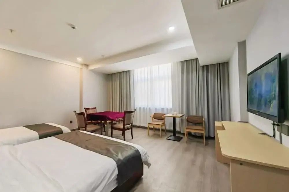 Вэйнань: Haqi Light Hotel (Weinan Shaoguan Jewelry City)