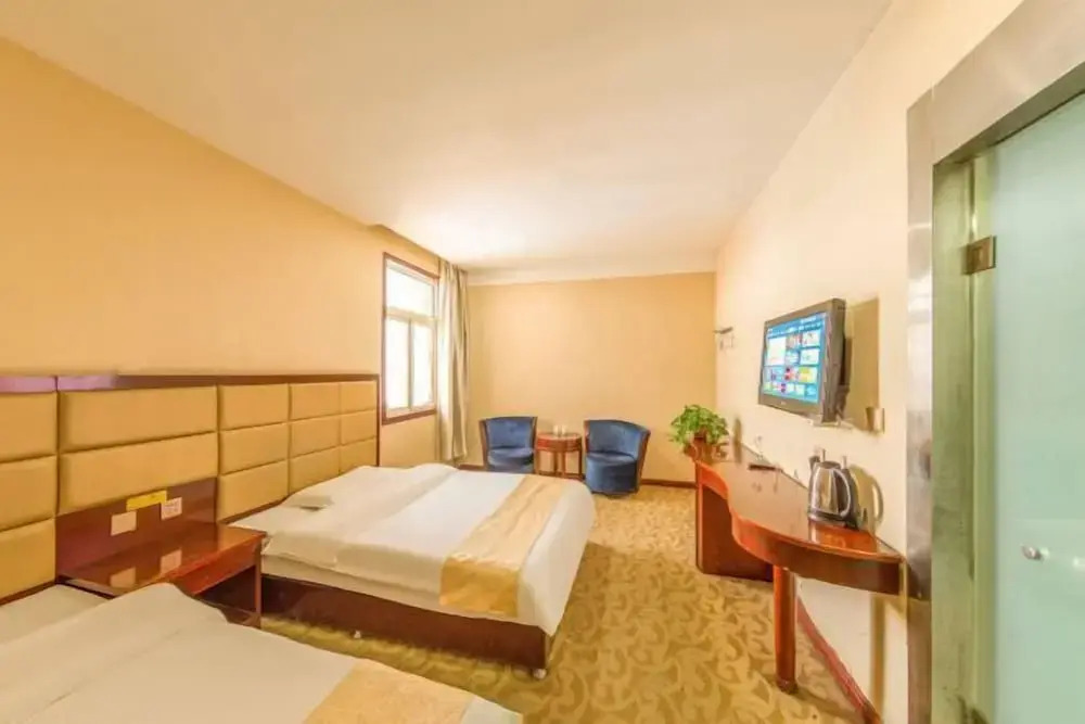 Вэйнань: Haqi Light Hotel (Weinan Shaoguan Jewelry City)