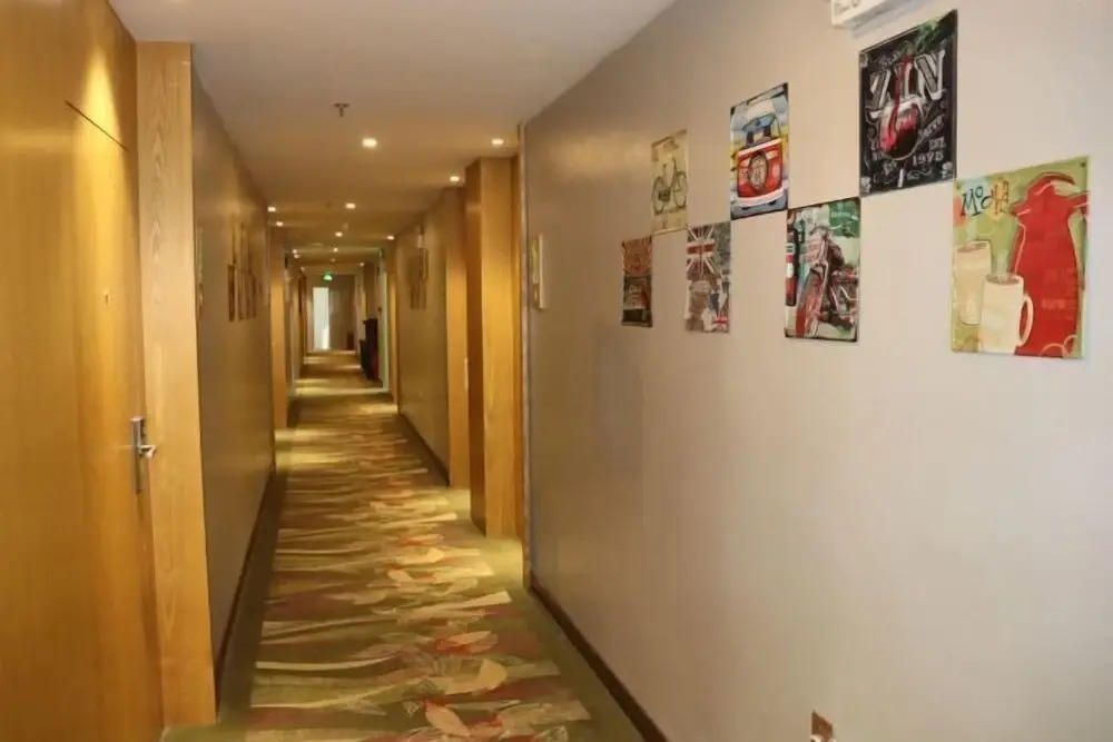 Чжаоцин: Young Trees Fashion Hotel