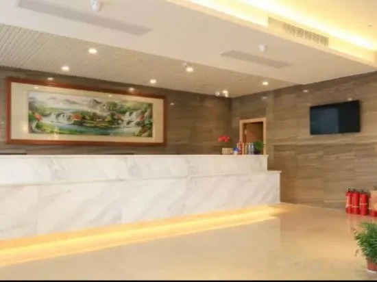 Дунъян: Elan Hotel (Hengdian World Studios)