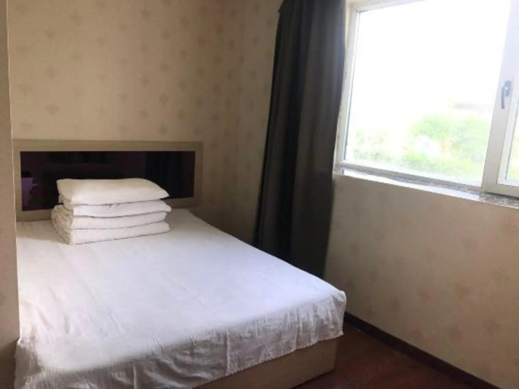 Харбин: Guangxia Express Hotel