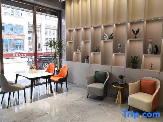 Шаоксинг: Guyue Hotel