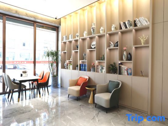Шаоксинг: Guyue Hotel