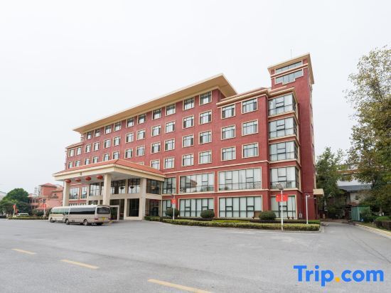 Ксяньхужень: Ruijin Hotel
