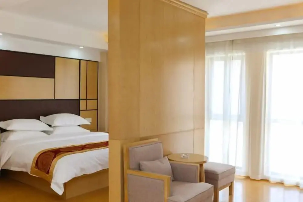 Луань: Home Inn Huaxuan Collection (Lu'an High-speed Railway Station)