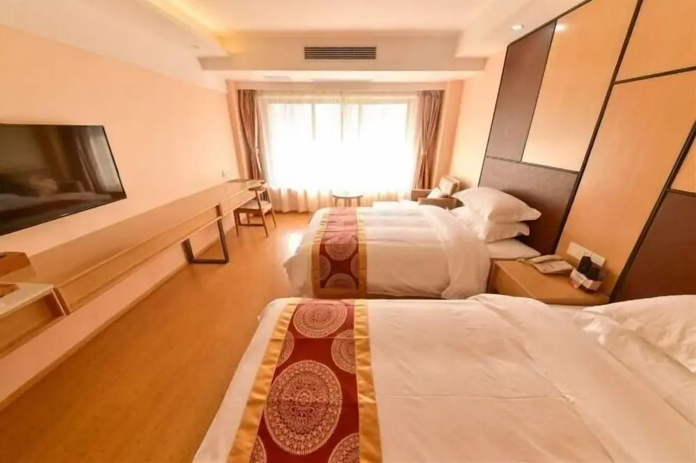 Луань: Home Inn Huaxuan Collection (Lu'an High-speed Railway Station)