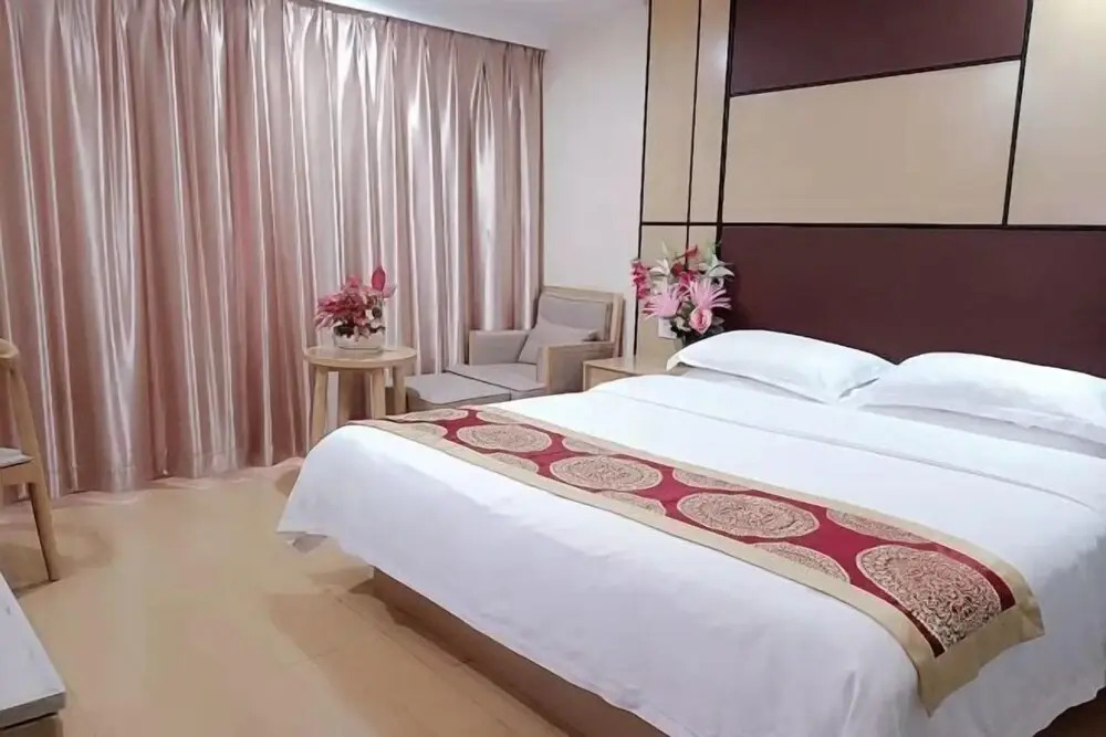Луань: Home Inn Huaxuan Collection (Lu'an High-speed Railway Station)