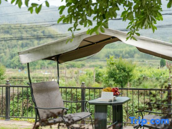 Хучжоу: That Week Holiday Inn (Moganshan Bran）