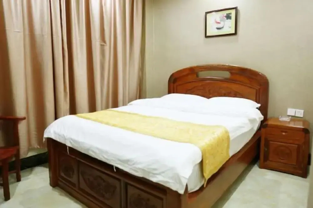 Чунцзо: Pingxiang IKEA Hotel Apartment