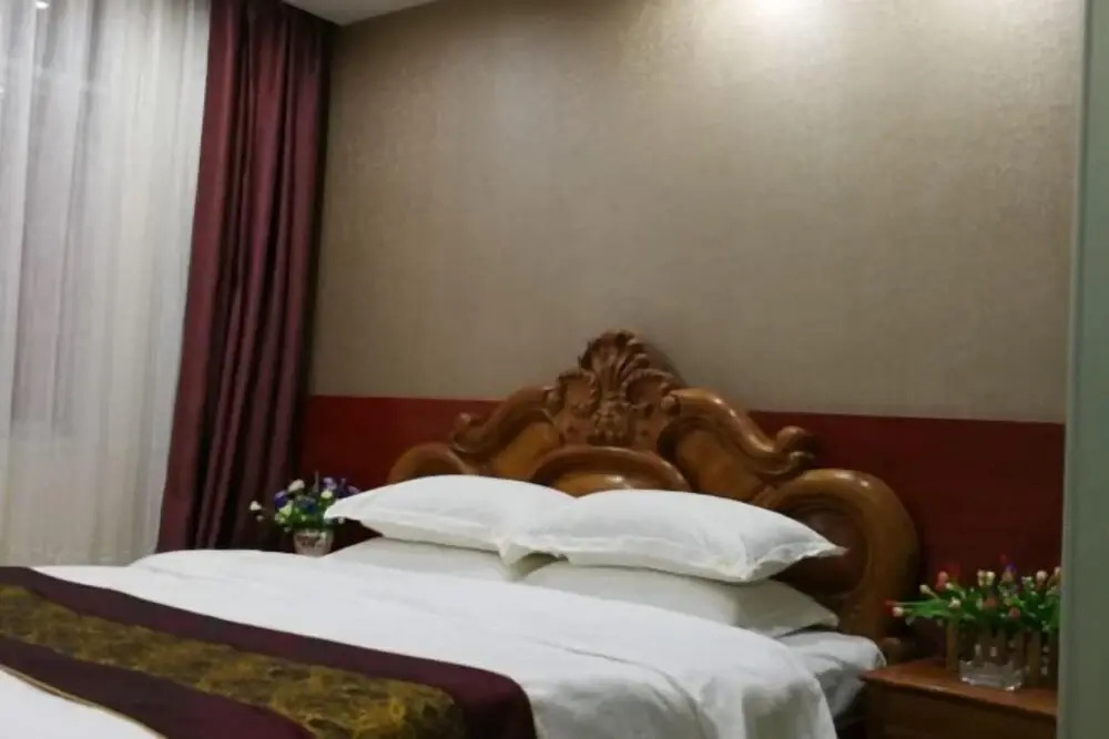 Чунцзо: Pingxiang IKEA Hotel Apartment
