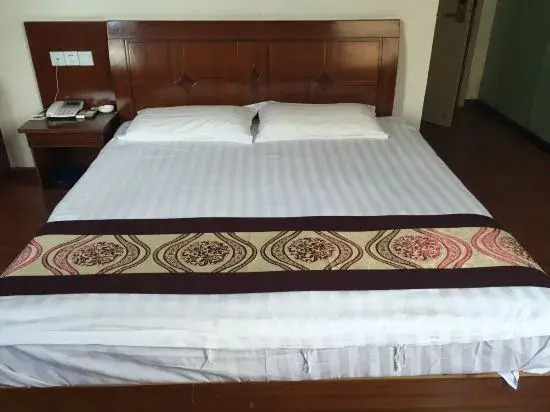 Нинбо: Chunguo Hotel