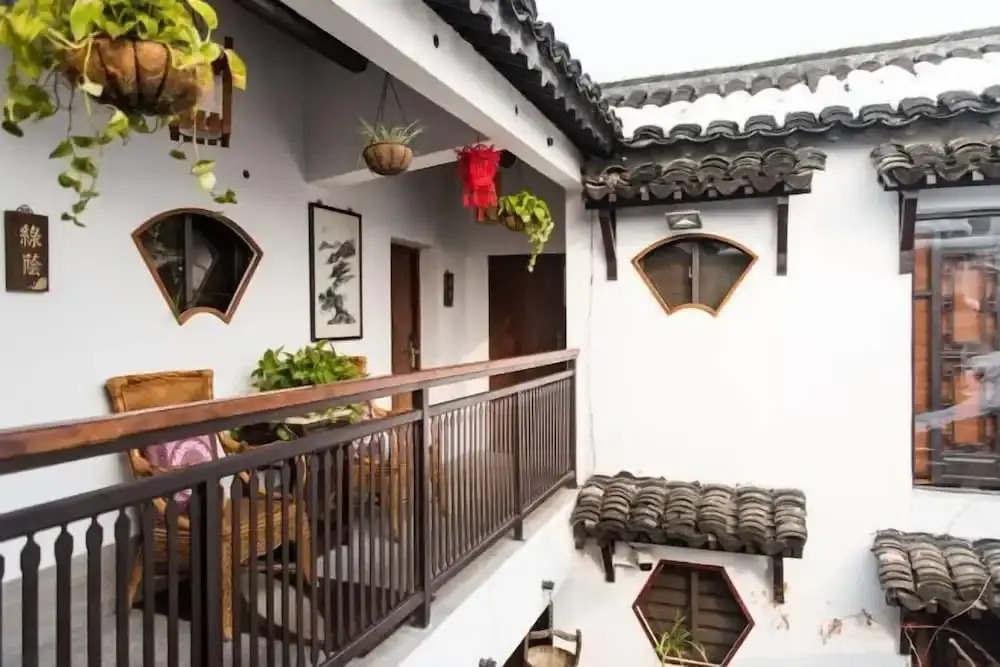 Сучжоу: Suzhou Wutong Courtyard