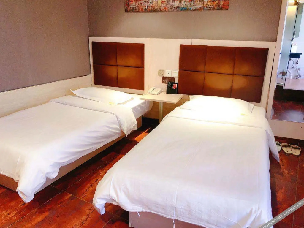 Чжэнчжоу: Zhengzhou Jinhan Business Hotel (Zhengzhou Forest Park Branch)