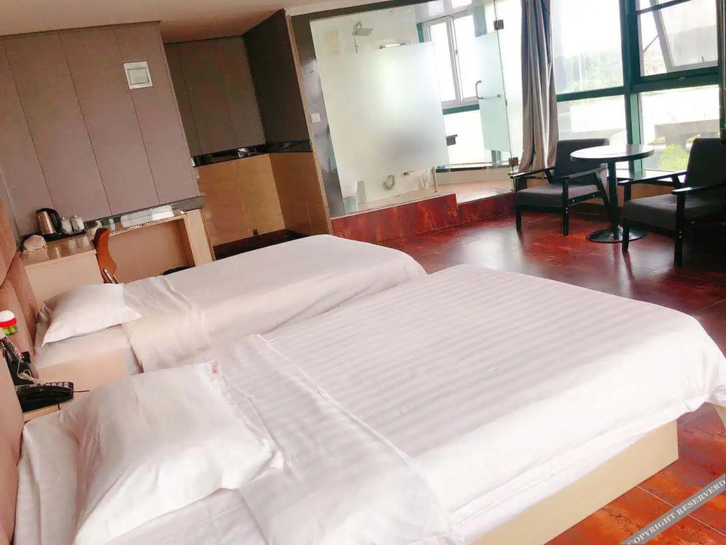 Чжэнчжоу: Zhengzhou Jinhan Business Hotel (Zhengzhou Forest Park Branch)