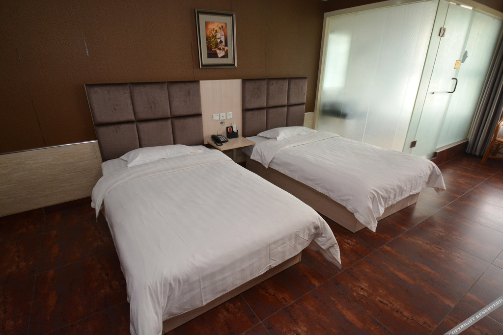 Чжэнчжоу: Zhengzhou Jinhan Business Hotel (Zhengzhou Forest Park Branch)
