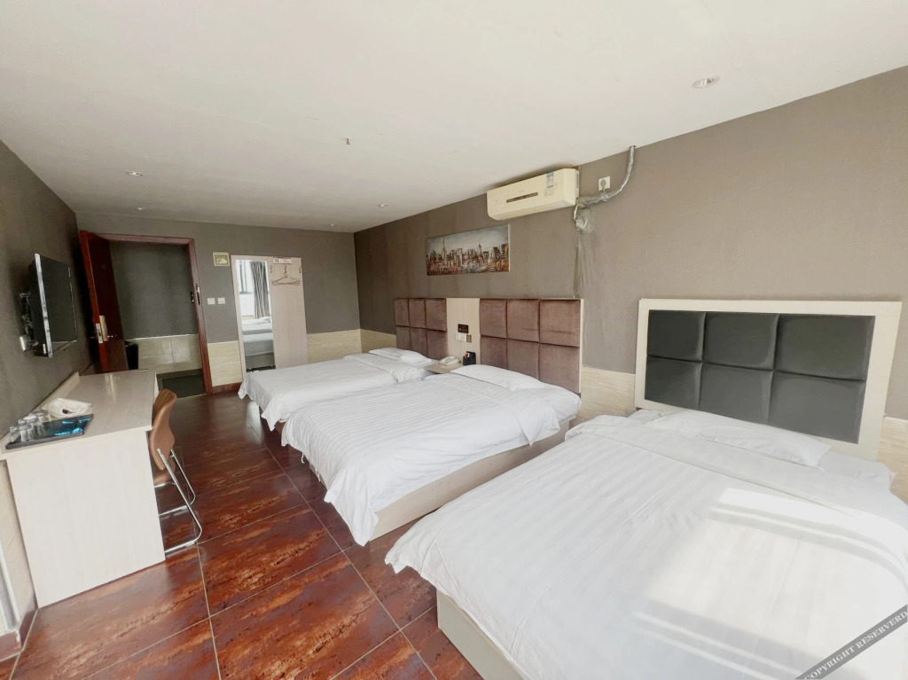 Чжэнчжоу: Zhengzhou Jinhan Business Hotel (Zhengzhou Forest Park Branch)