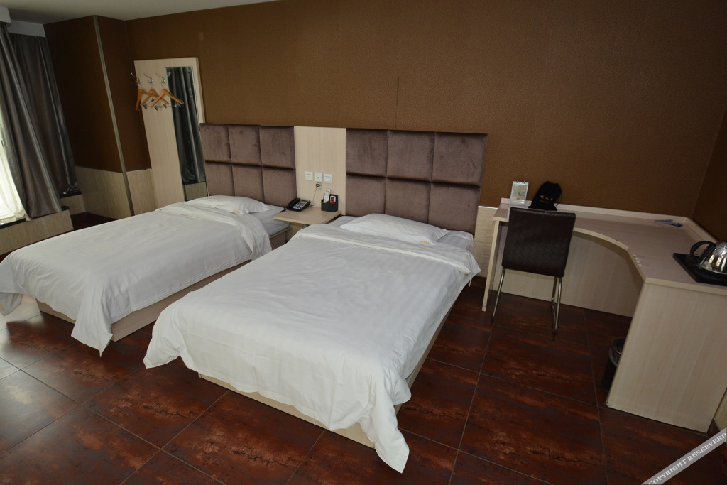 Чжэнчжоу: Zhengzhou Jinhan Business Hotel (Zhengzhou Forest Park Branch)