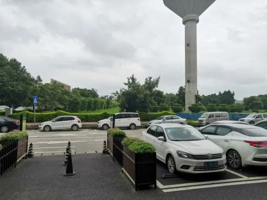 Хойчжоу: Huitu Hotel (Huizhou Railway Station)