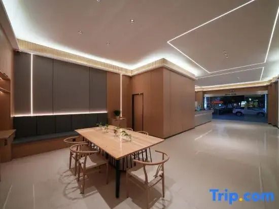 Шаоксинг: Chuangjia Huimei Hotel (Shaoxing Paojiang Agricultural And Business College Store)