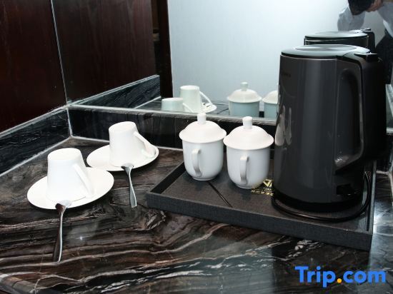 Луань: Kela International Hotel