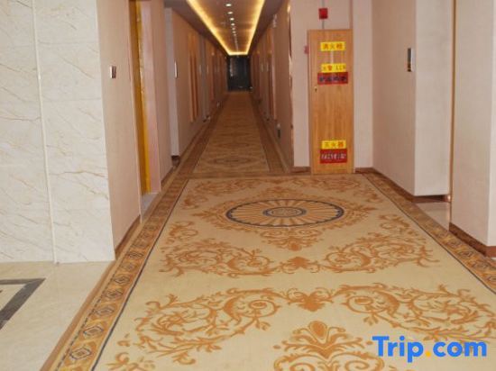 Линшань: Wanxiang Hotel (Qinzhou Lingshan)