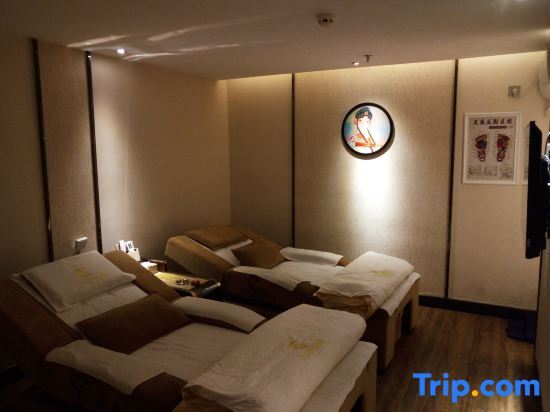 Суншань: 95 Hotel Chain Ziyun