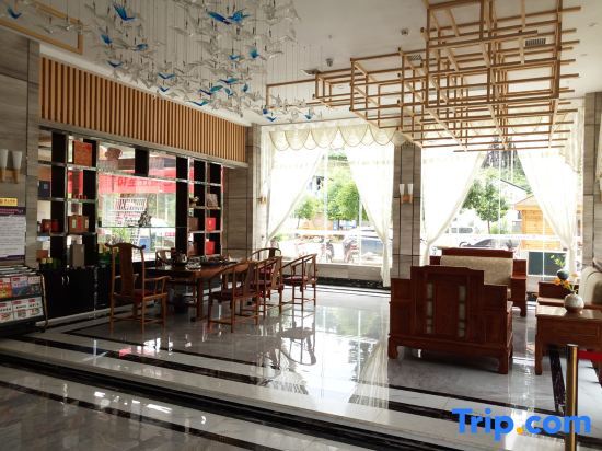 Суншань: 95 Hotel Chain Ziyun