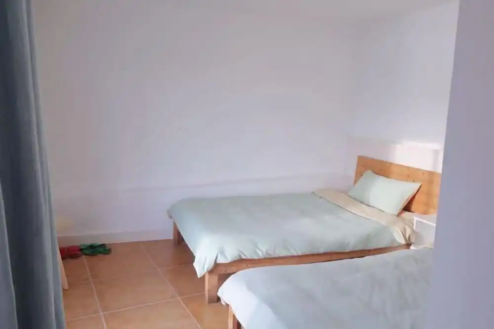 Чжоушань: Qingwu Fisherman's Hostel