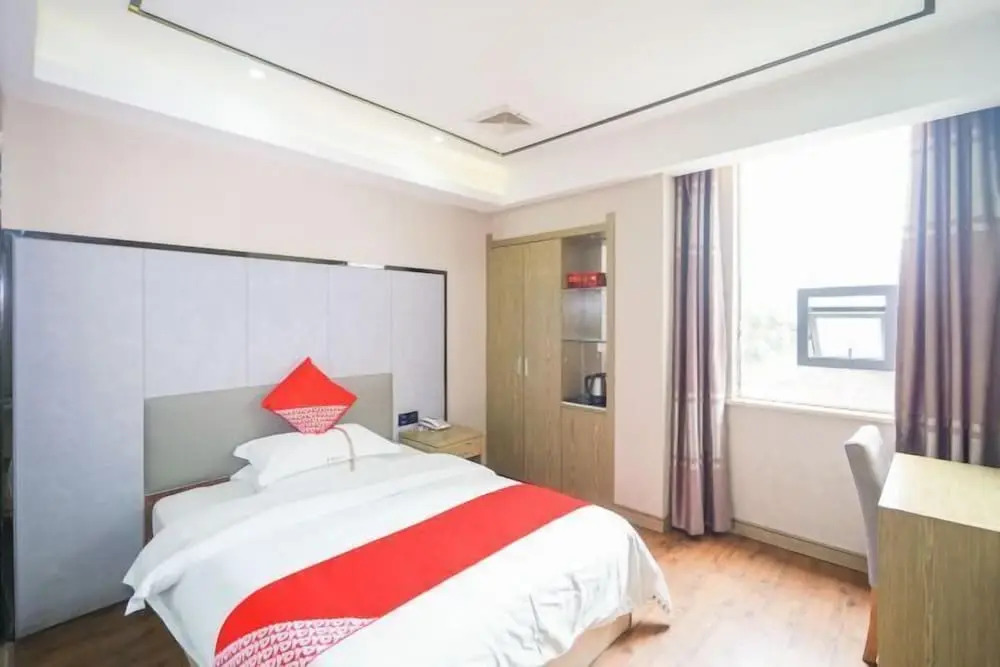 Чэньчжоу: Menghui Dongjiang Haina Hotel