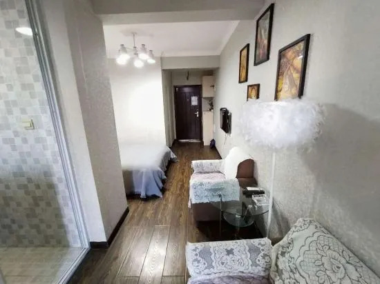 Ухань: Love apartment (wuhan jianghan road subway station store)