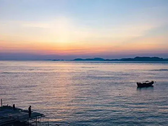 Чжоушань: East Pole East Fushan Tata Sea View Home Stay