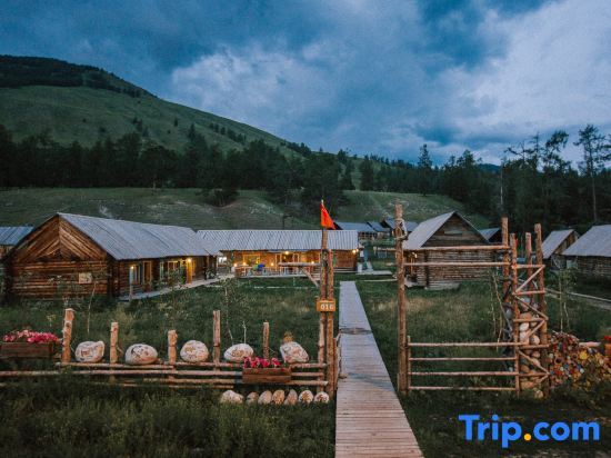 Буркин: Taijia Hostel